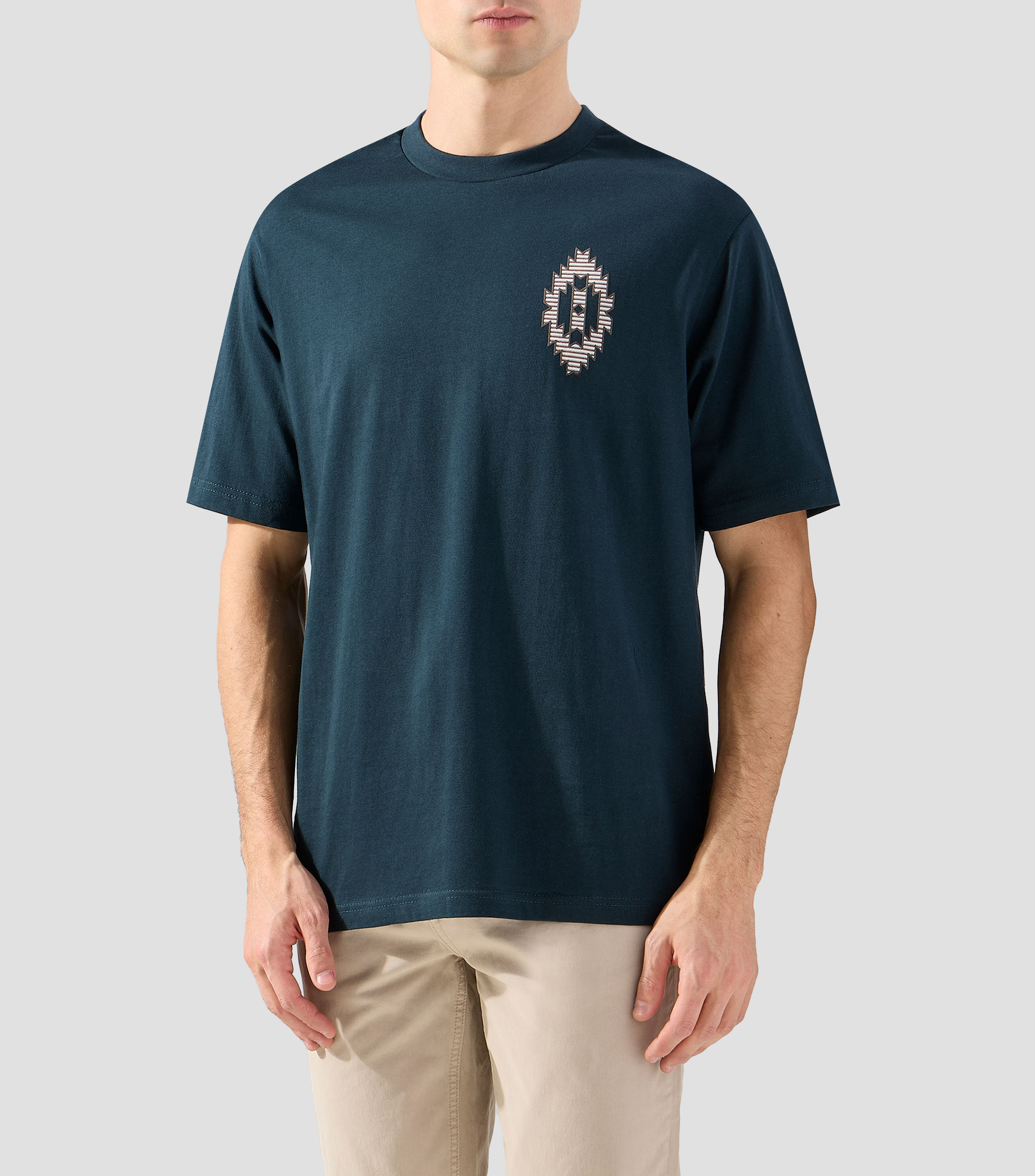 Playera de cuello redondo con manga corta estampada Hombre